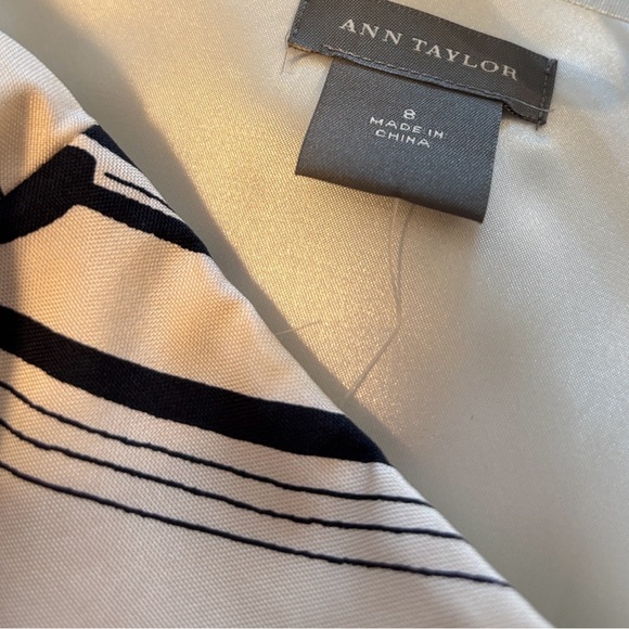 New dress size 8 - Picture 5 of 6